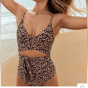NWT Aerie Leopard Full Coverage One Piece Swimsuit - Medium Long